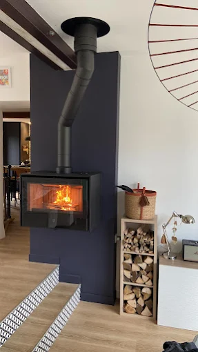Installation d'un poêle à bois par Au Feu Voironnais à Voiron